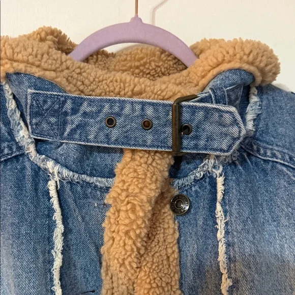 We The Free Blue Denim Jacket with Tan Sherpa Trim - Picture 10 of 10